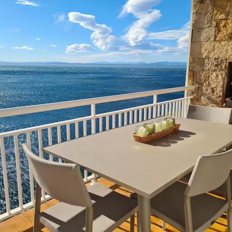Paradise by the sea - VAN GOGH Apartment - Apartment with Sea View - 4