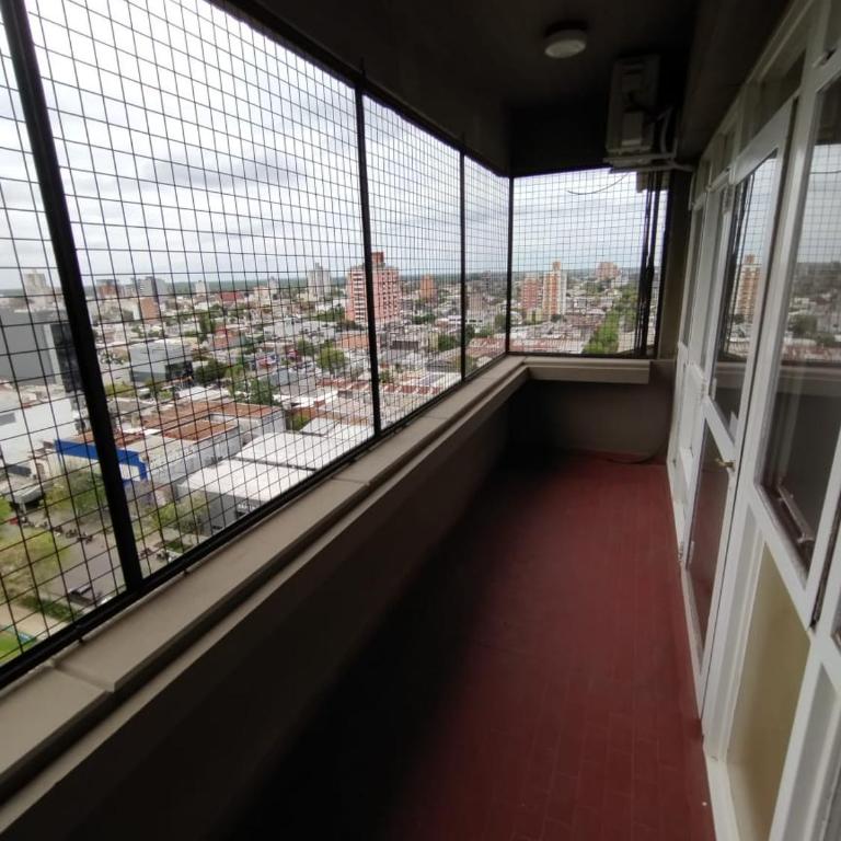 Departamento Resistencia Centro - Apartamento de 2 dormitorios con balcón - 11
