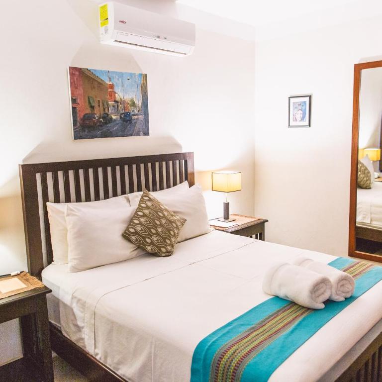 Boutique by The Museo - Deluxe Double Room - 3