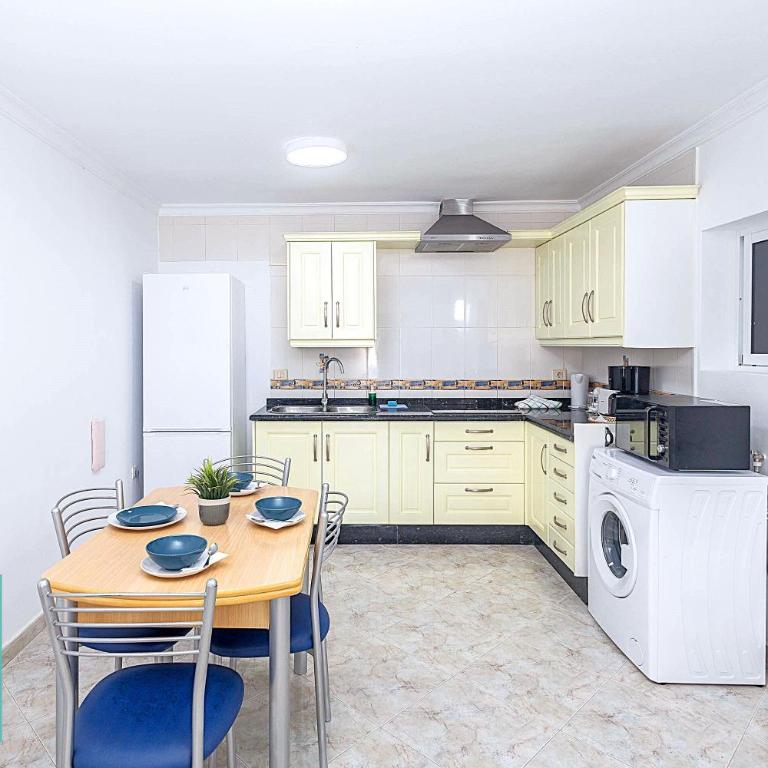Bungalow Olga, Playa del Inglés - Two-Bedroom Apartment - 10