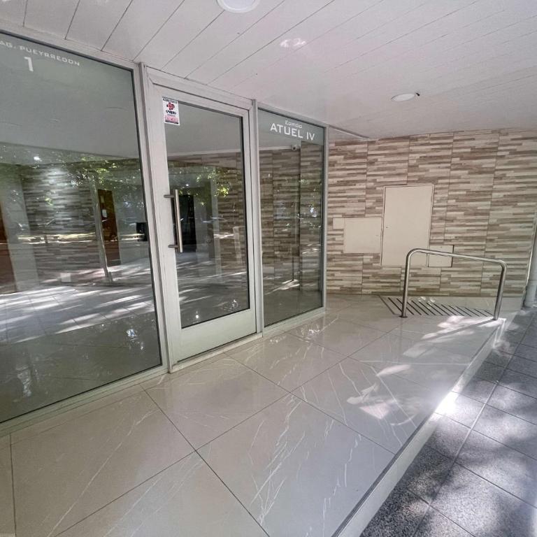 Diagonal depto 3 ambientes zona centro - Apartamento de 2 dormitorios - 34