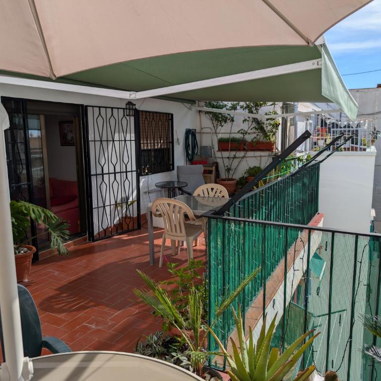 Apartment near Fira Barcelona, Camp Nou, and the center of Barcelona - Habitación Doble - 4