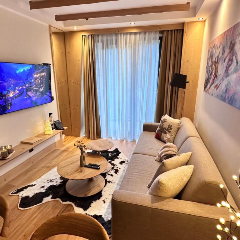 Snowfall Luxury Suites Jahorina - One-Bedroom Apartment with Balcony and Mountain View - 10