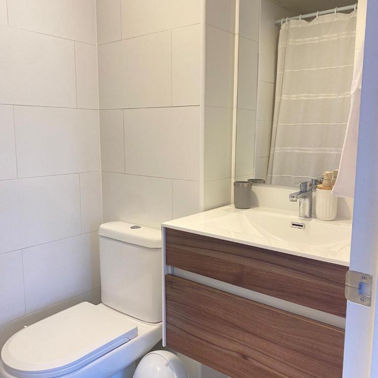 Welcome increible vista - Three-Bedroom Apartment - 16