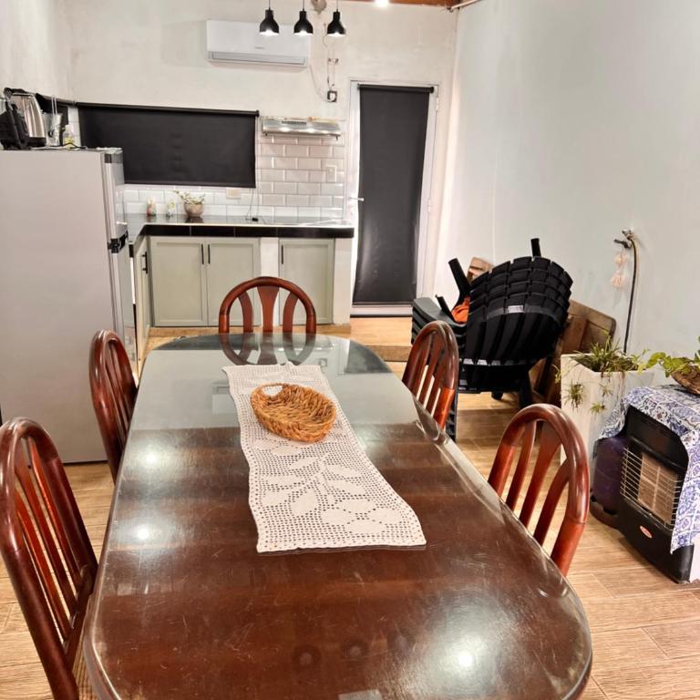 Casa de dos dormitorios en villa adela a 10 minutos del centro - Casa con 1 dormitorio - 6