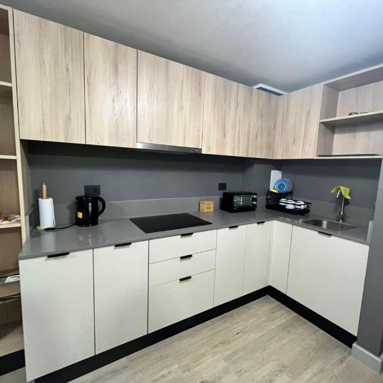 Departamento Nuevo Amoblado Metro Santa Ana - Two-Bedroom Apartment with Terrace - 5