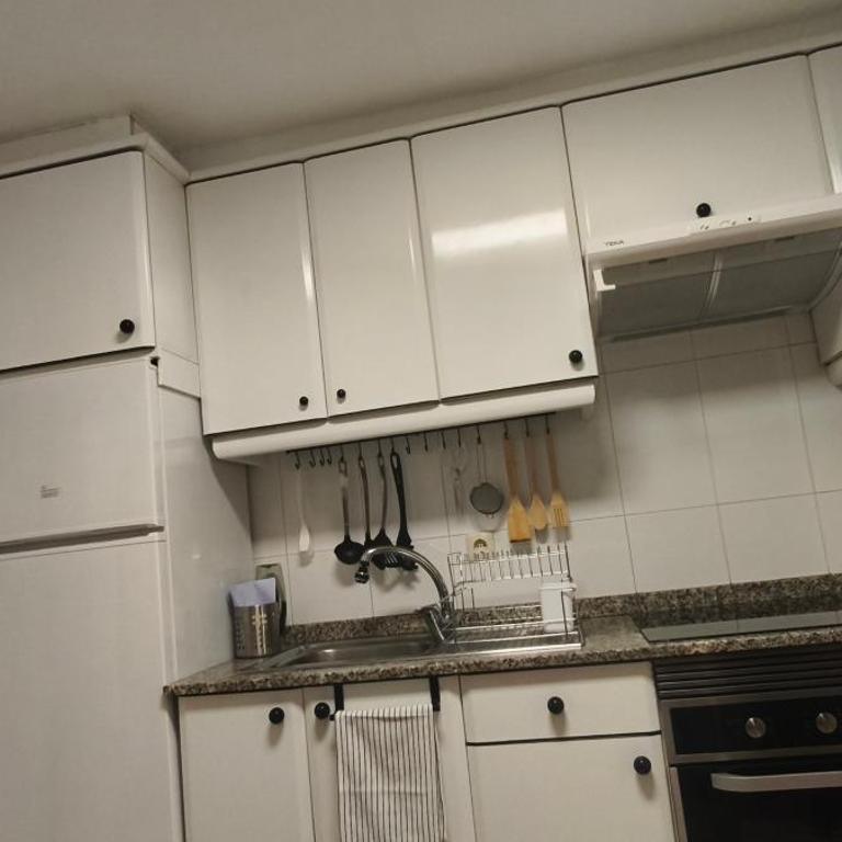 Piso muy luminoso y céntrico 1D - Apartamento de 3 dormitorios - 18