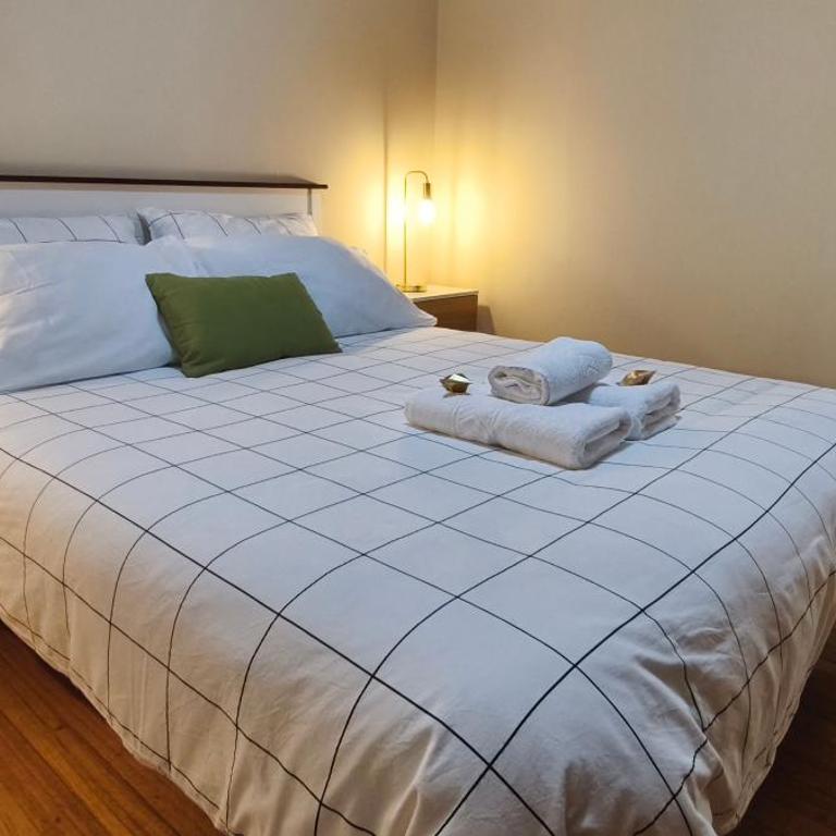 Piso muy luminoso y céntrico 1D - Apartamento de 3 dormitorios - 12