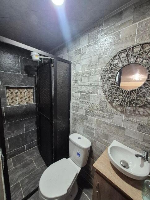 Medellín urban refuge - One-Bedroom Apartment - 17