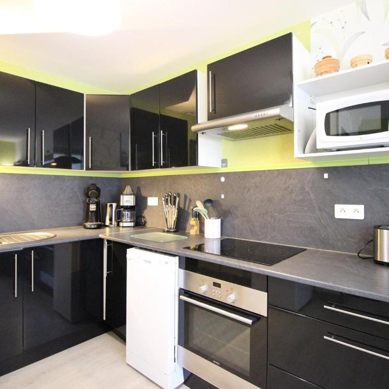 Appartement F3 WiFi au Mont-Dore, proche centre et thermes - FR-1-415-183 - Apartment - 3