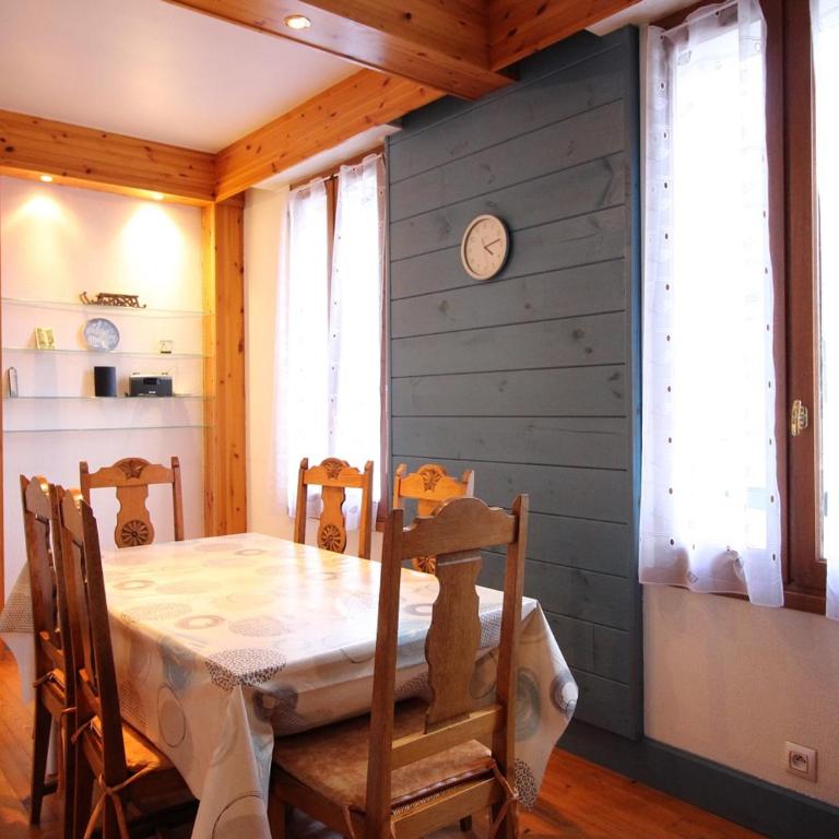 Charmante maison au Mont-Dore avec garage, 6 couchages - FR-1-415-200 - Maison de Vacances - 6