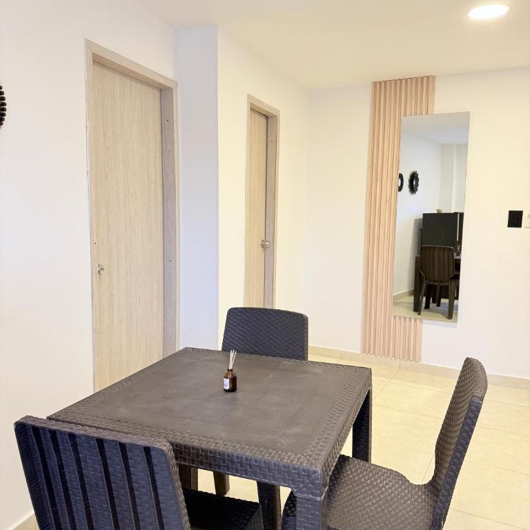 The Host apartamentos At Los Angeles - Estudio Triple Estándar - 5