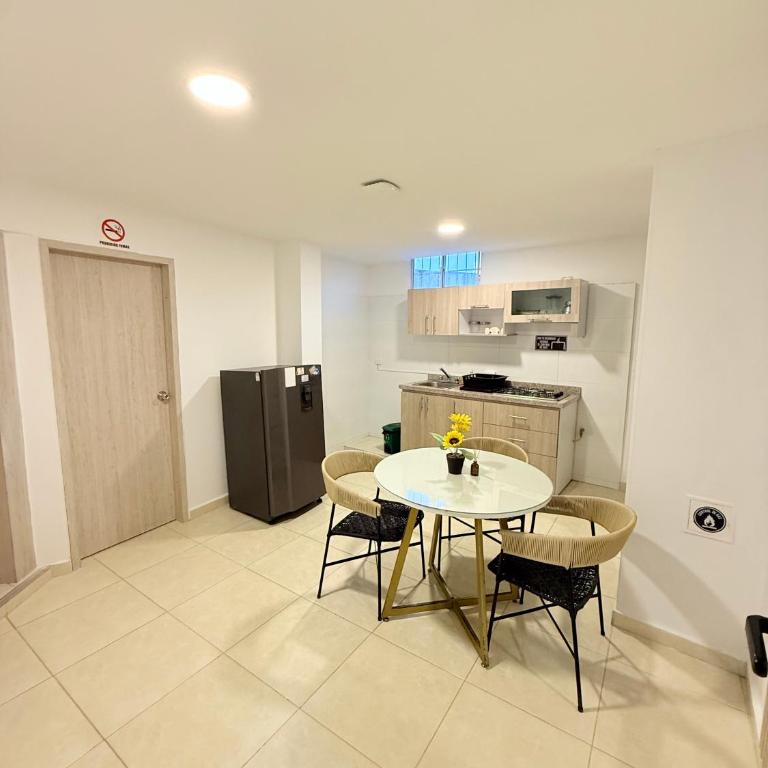 The Host apartamentos At Los Angeles - Estudio - 10