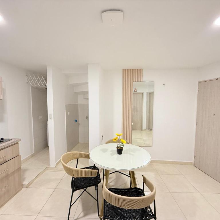 The Host apartamentos At Los Angeles - Estudio - 6