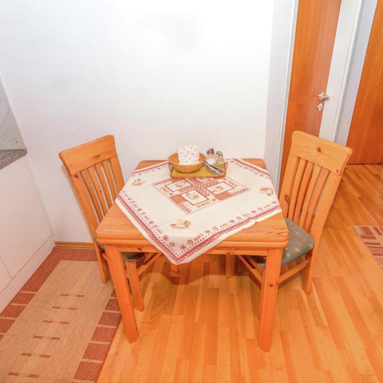 Pleasant Apartment in Ruhpolding with Swimming Pool - Apartment - 23