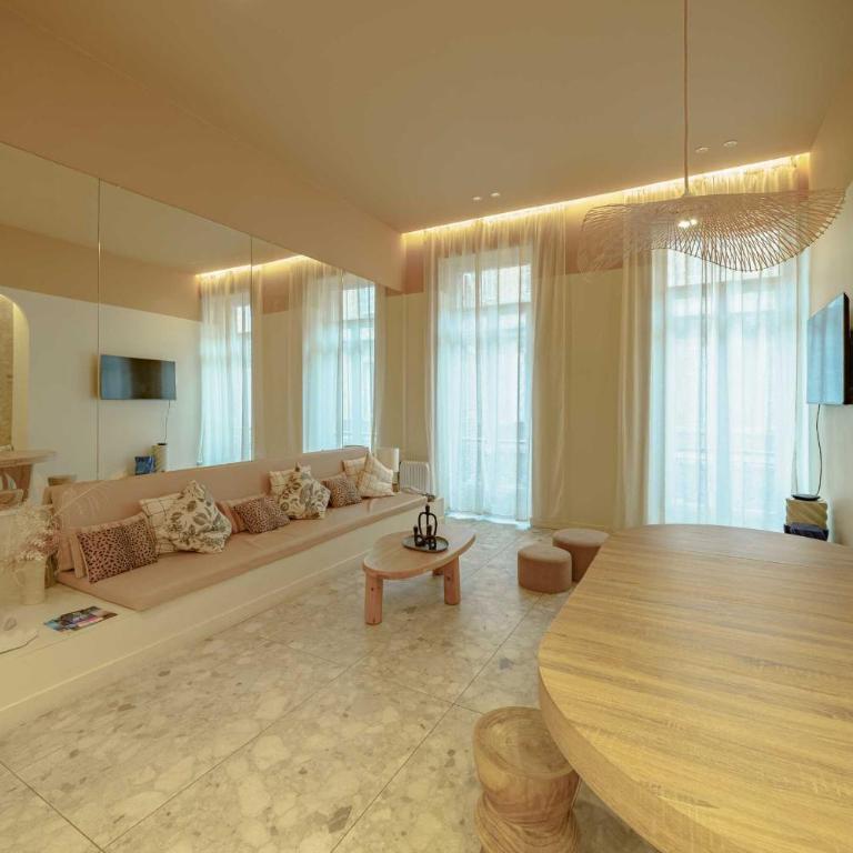 Family apartment - 3 bDR 7P - near the Old Port - Appartement 3 Chambres - 10