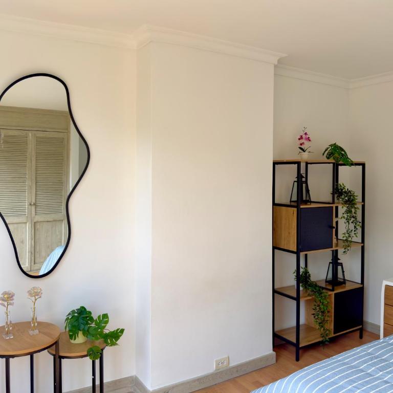 4BR 240 m² Pool Next to El Tesoro Mall - Apartment - 51