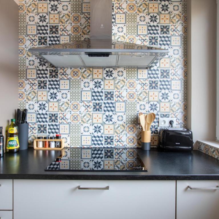Le Tassigny à 2mn du centre avec Parking - Appartement 1 Chambre - 18