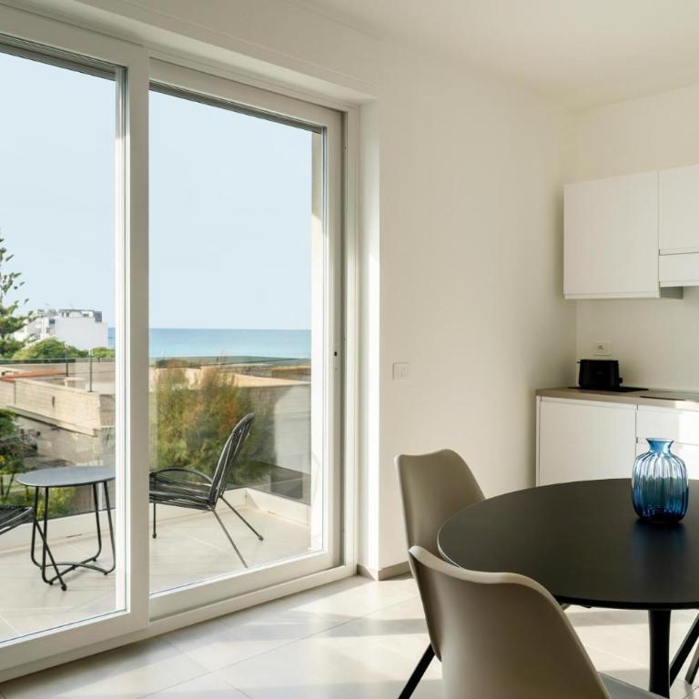 Palazzo Terra Madre Luxury Accomodations - Appartamento con 2 Camere da Letto e Vista Mare - 13