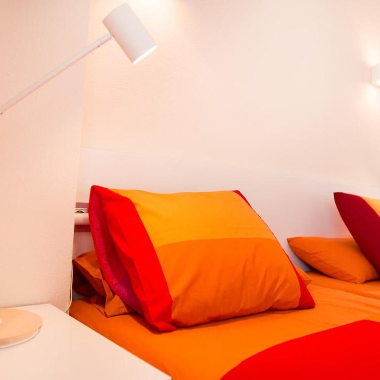 SeaHomes Vacations - Seafront Apt Fenals & PKG - Apartamento de 3 dormitorios - 37