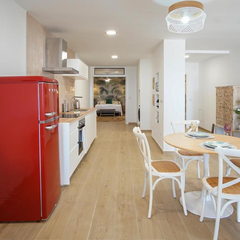 LaNuza Beach Front - One-Bedroom Apartment - 11