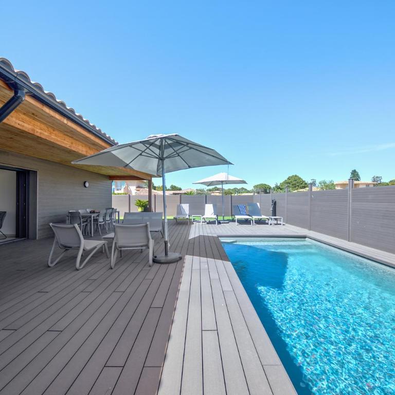 Résidence Pierre & Vacances Premium Vesna Rossa - Villa mit 4 Schlafzimmern, Klimaanlage, 7 m² großem privatem Pool und Terrasse (8 Erwachsene) - 5