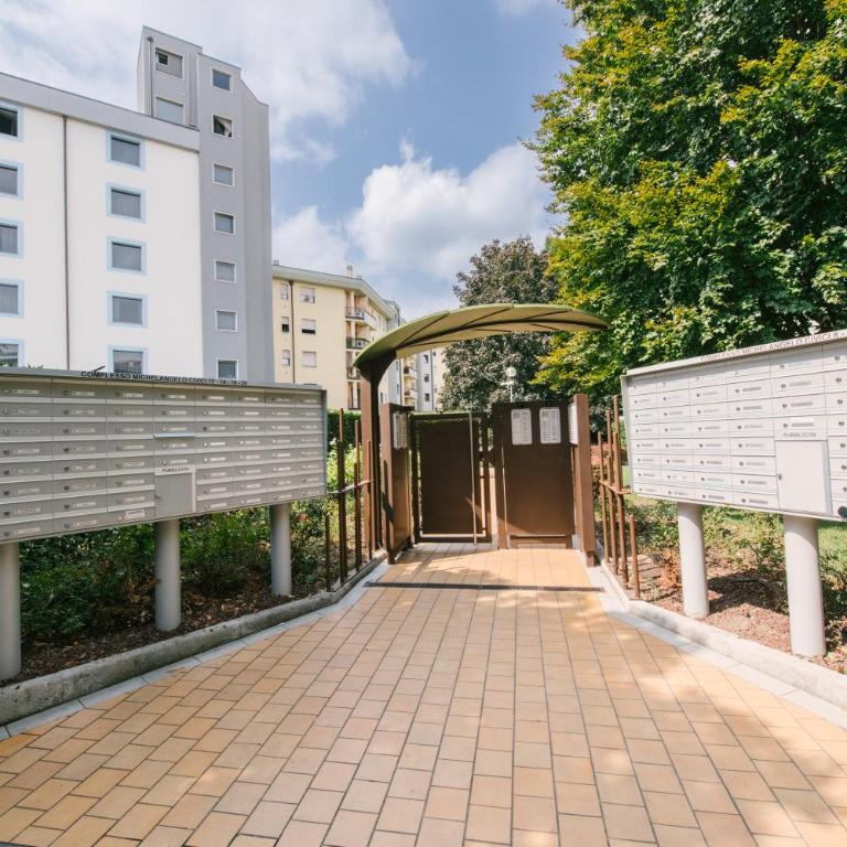 House 74 - Reserved Parking - One-Bedroom Apartment - 31