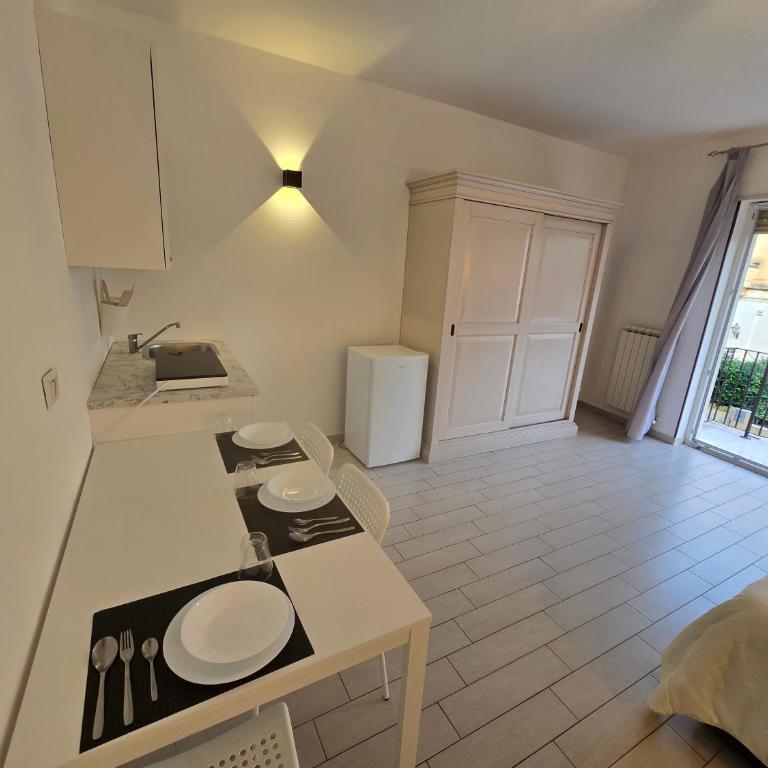 Dimore centro Lecce Affittacamere B&B - Appartamento con 1 Camera da Letto con Balcone e Vista Città - 25