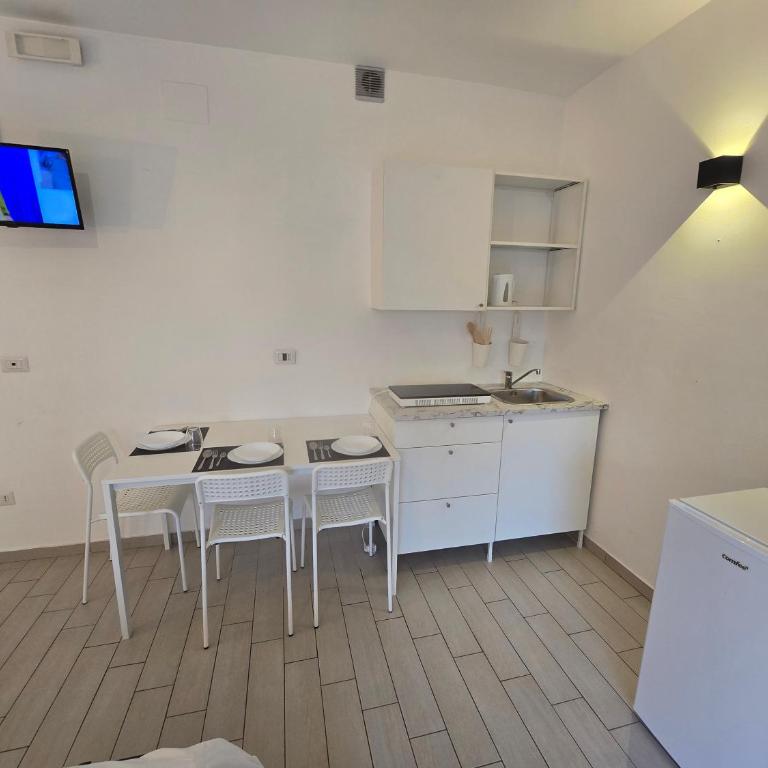 Dimore centro Lecce Affittacamere B&B - Appartamento con 1 Camera da Letto con Balcone e Vista Città - 30