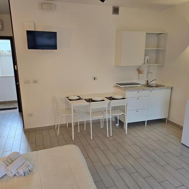 Dimore centro Lecce Affittacamere B&B - Appartamento con 1 Camera da Letto con Balcone e Vista Città - 33