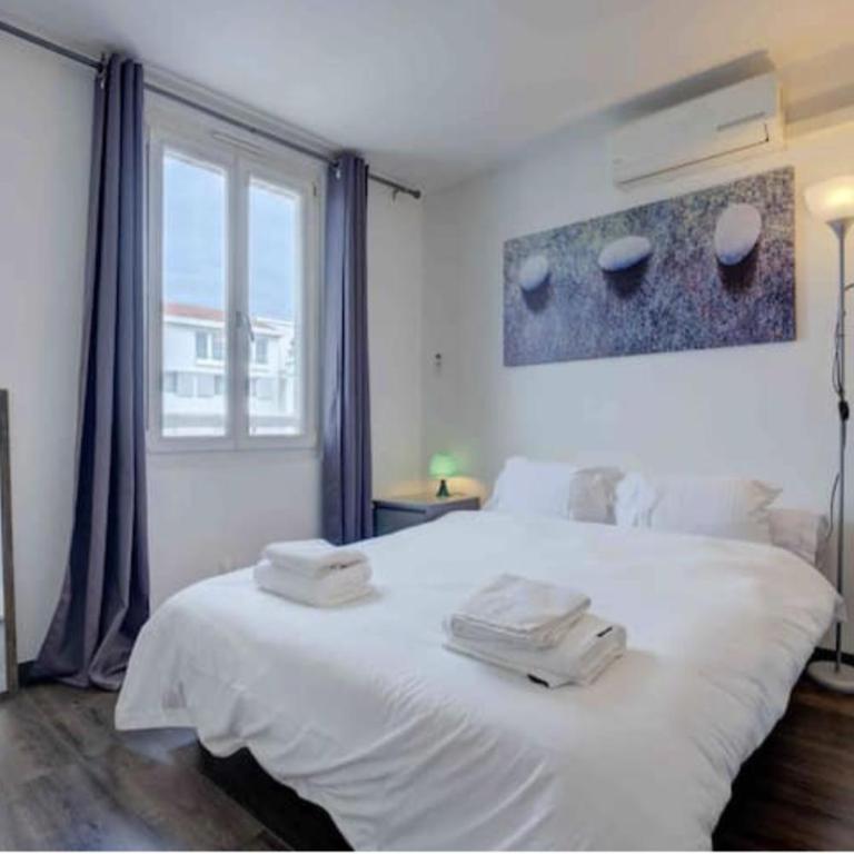 Cannes Appartement au centre-ville dernier étage - Apartment mit 2 Schlafzimmern - 6