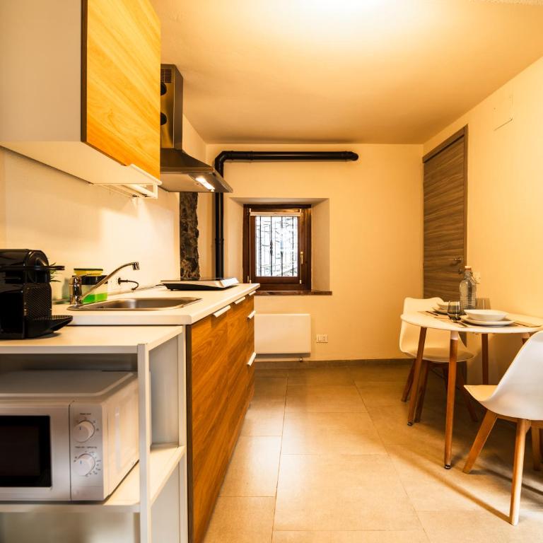 ALP BREAK 2 - Nel Borgo Storico del Ponte Romano - Casa con 1 Camera da Letto - 9