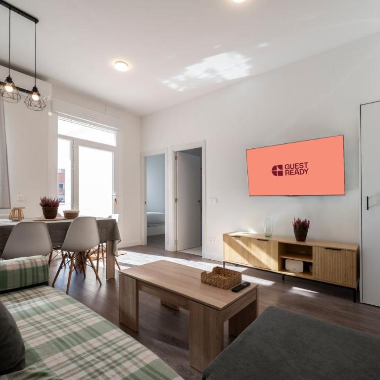 GuestReady – Quiet and modern apartment in Madrid - Three-Bedroom Apartment - 1