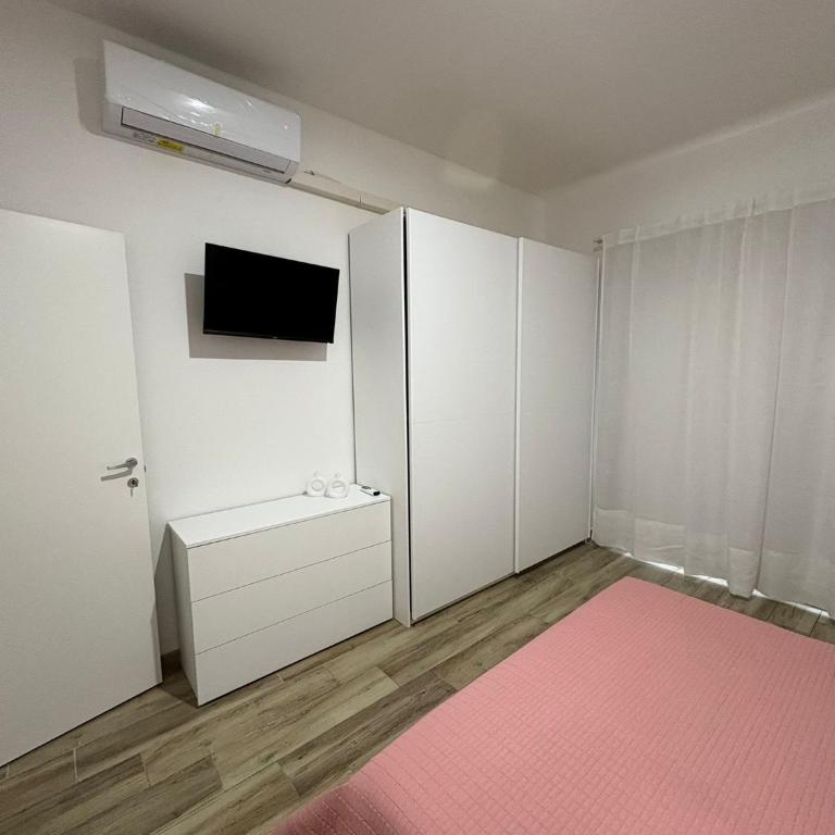 Domo Acabara - Appartamento Deluxe con 2 Camere da Letto e Balcone - 4