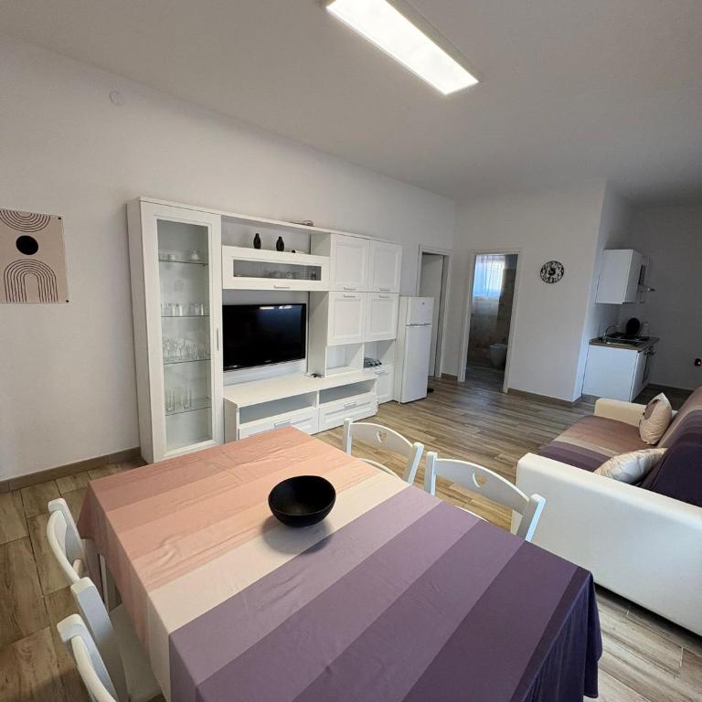 Domo Acabara - Appartamento Deluxe con 2 Camere da Letto e Balcone - 1