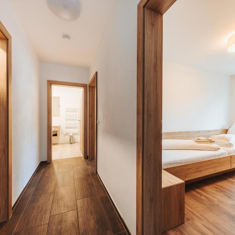 Regitnig - 4 Sterne Hotel und Chalets - Chalet mit 3 Schlafzimmern - 4