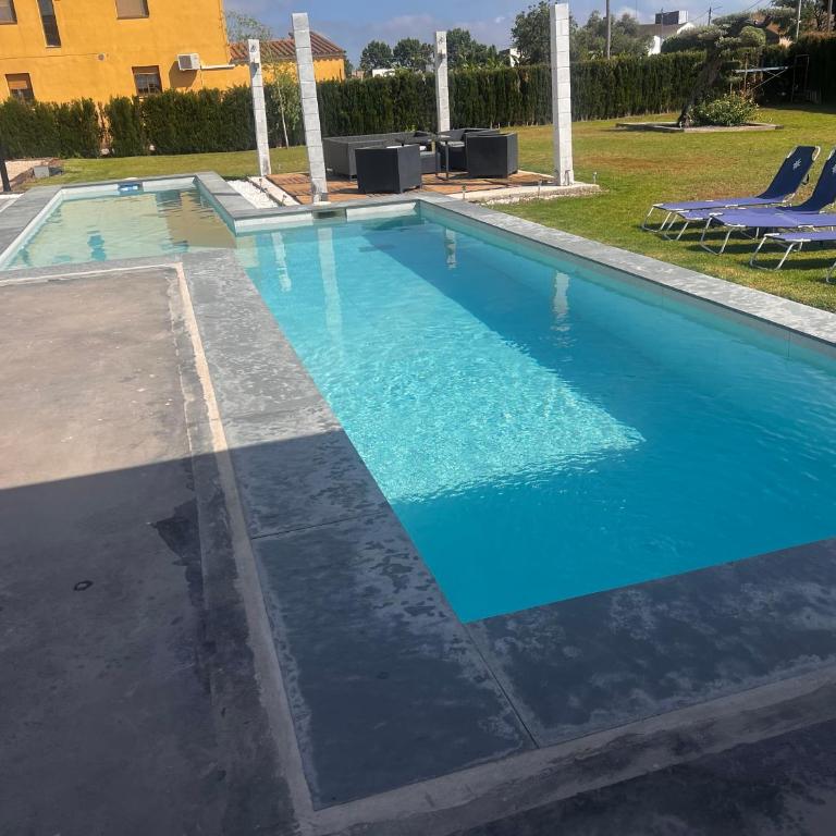 Luxury House del Delta - Four-Bedroom Vacation Home - 4