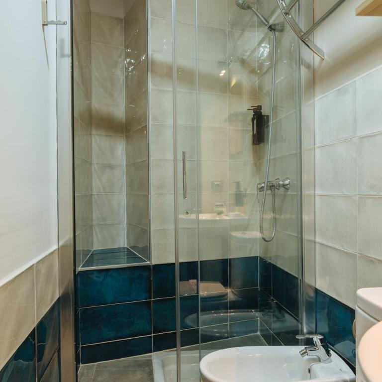 Apartamentos Trinidad - Two-Bedroom Apartment with Balcony - 1