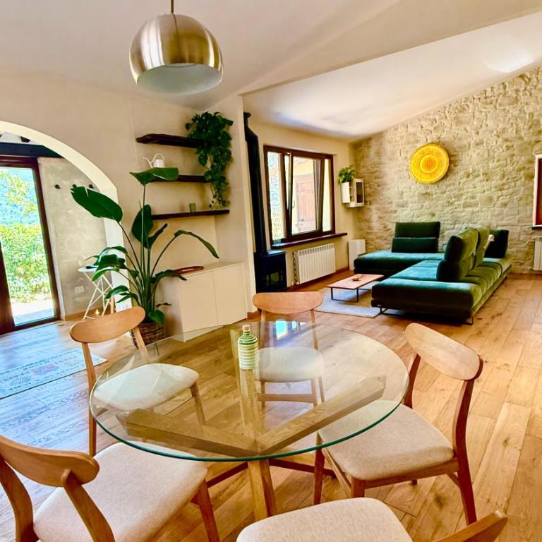 Sorgiva - One-Bedroom House - 4