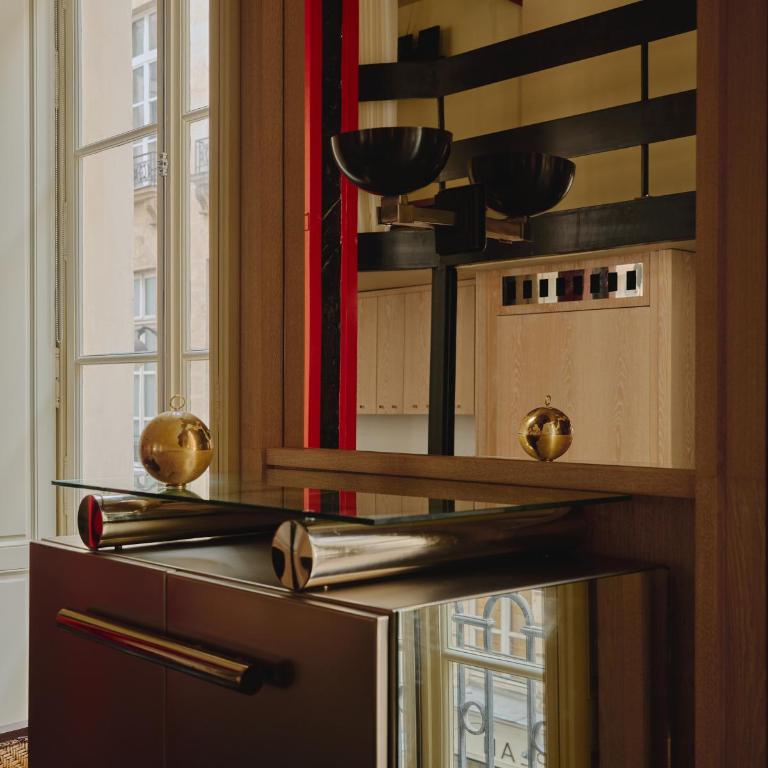 Pied A Terre Palais Royal - Two-Bedroom Superior Apartment - 13
