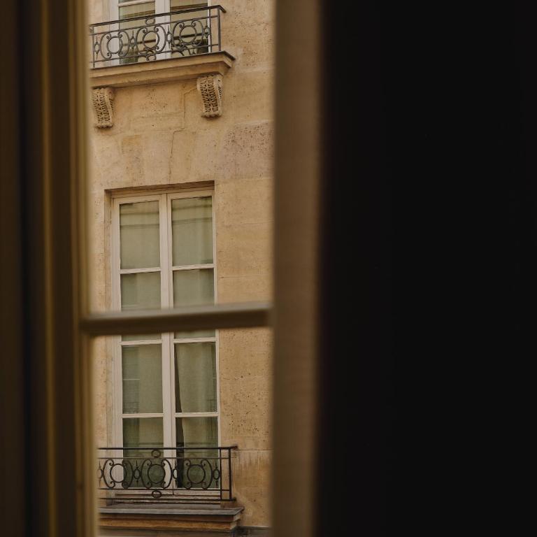 Pied A Terre Palais Royal - Two-Bedroom Superior Apartment - 14