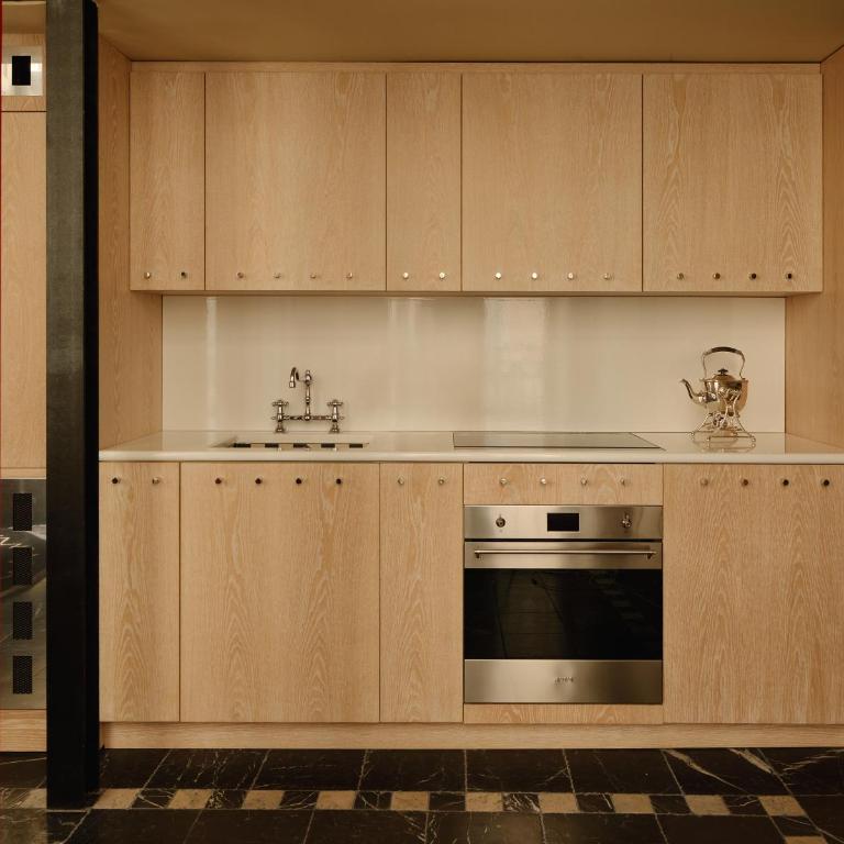 Pied A Terre Palais Royal - Two-Bedroom Superior Apartment - 17
