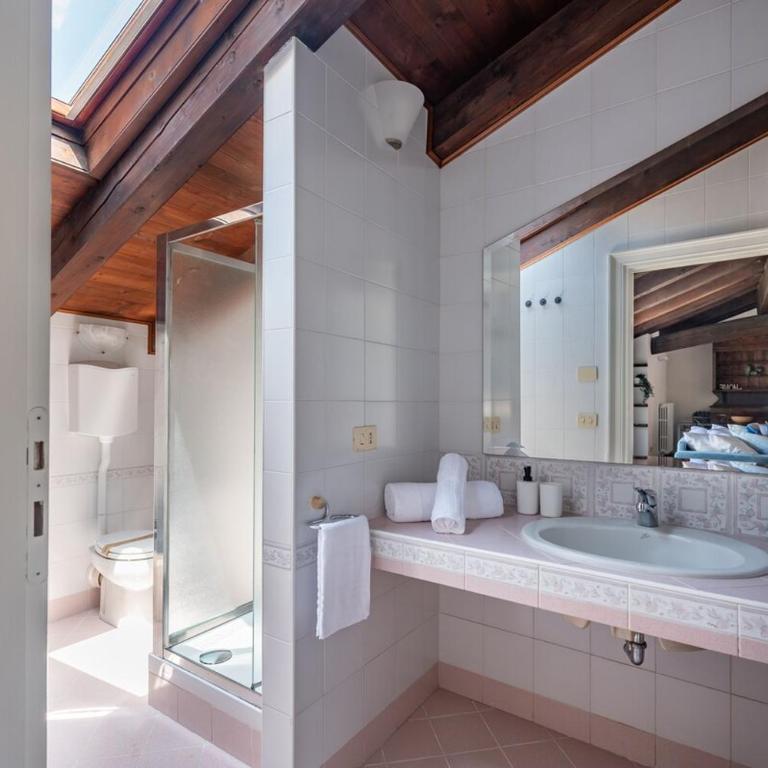 Bologna Centro 12 People and Terrace over 170 mq - Appartamento con 3 Camere da Letto - 3