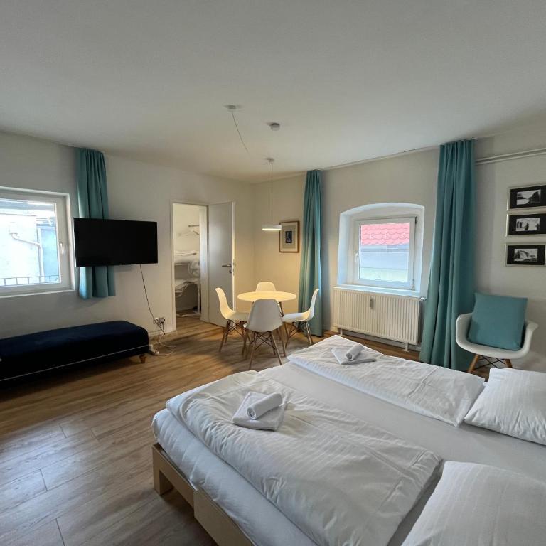 Whats-App Self-Check-IN - vibrant City Life in Graz - Apartment - 9