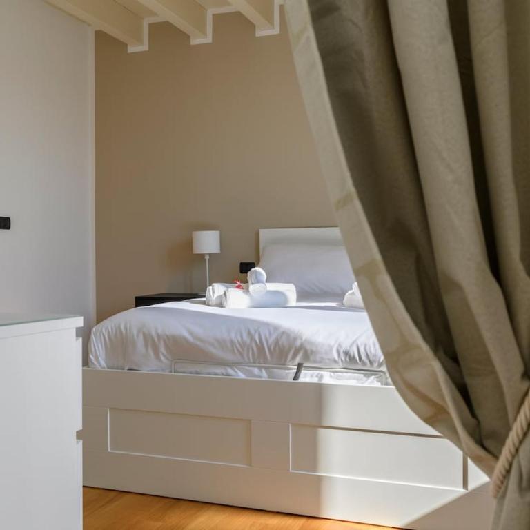 BolognaCentro 2Bedr and Terrace Near Central Station - Appartamento con 2 Camere da Letto - 16