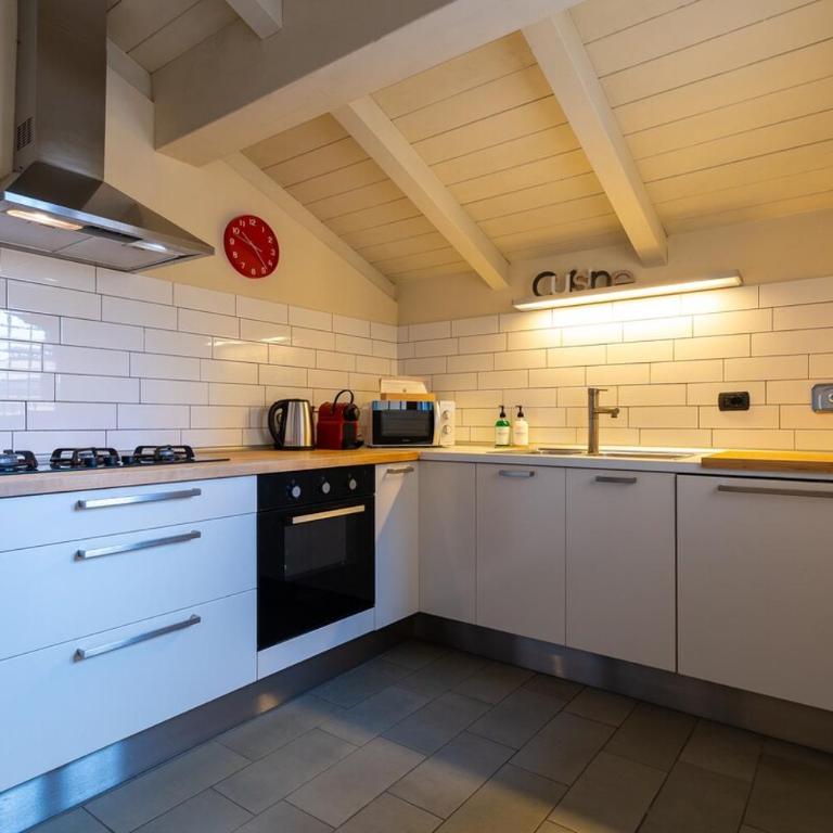 BolognaCentro 9 People Loft Private Lift and Terrace - Appartamento con 2 Camere da Letto - 6