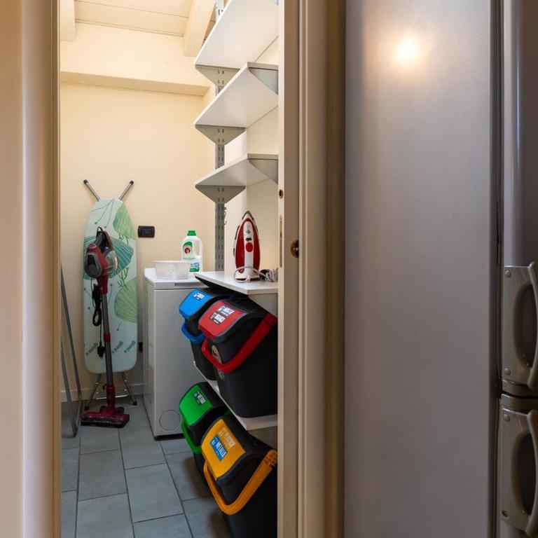 BolognaCentro 9 People Loft Private Lift and Terrace - Appartamento con 2 Camere da Letto - 65