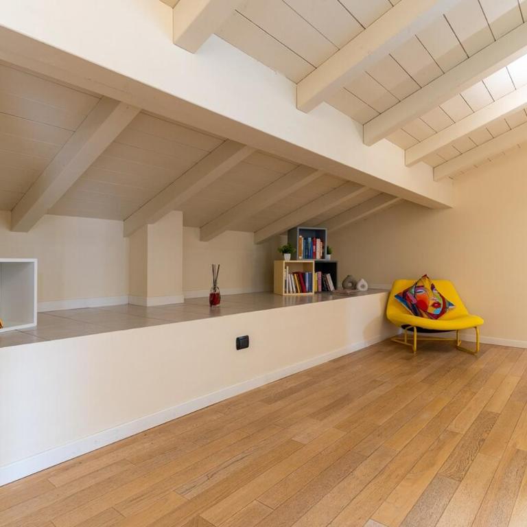 BolognaCentro 9 People Loft Private Lift and Terrace - Appartamento con 2 Camere da Letto - 45