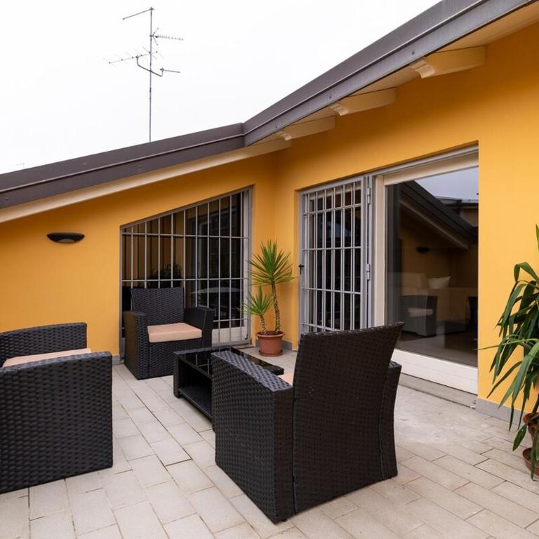 BolognaCentro 9 People Loft Private Lift and Terrace - Appartamento con 2 Camere da Letto - 34