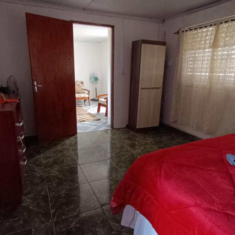 Casa proxima a zona comercial - Two-Bedroom House - 3